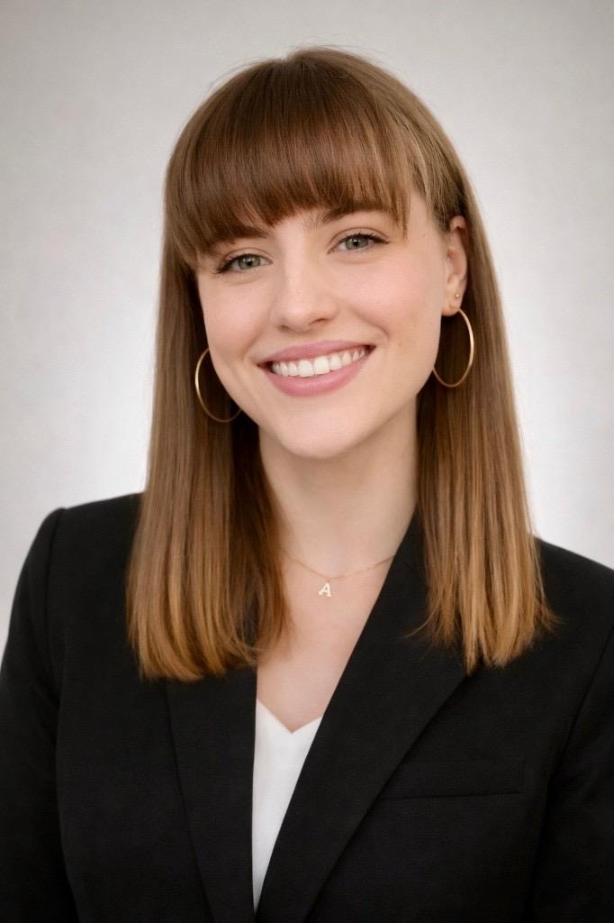 Anna McDermott